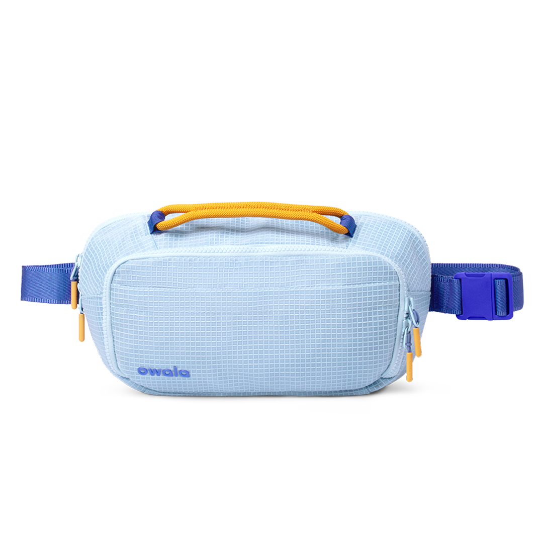 The All-Day Crossbody Water Bottle 2AAPL